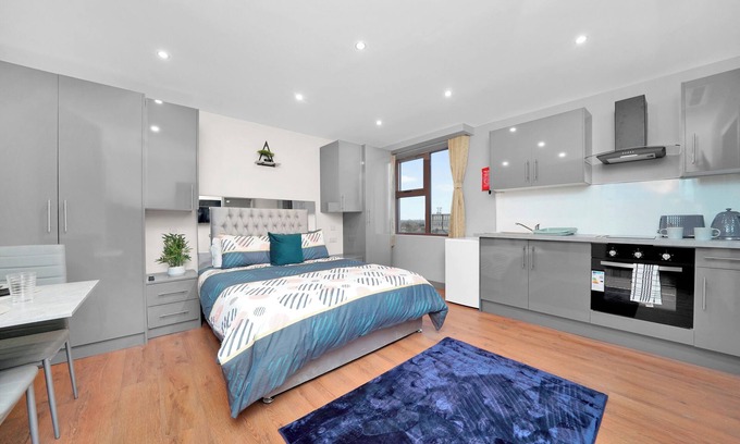Valentines Apartment | East London Studio Apartment - Ilford