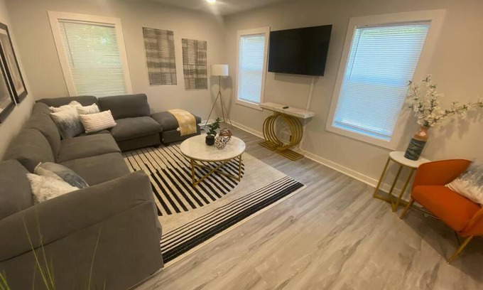 East Point House | East Point Atlanta - Spacious 5BR Retreat!