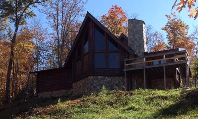 Hampton Cabin | East Tennessee Large Mountain Log Cabin