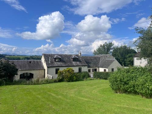 Alexandria House | Easter Auchencarroch Farm B&B