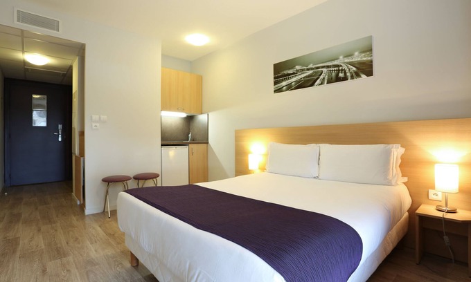 Saint-Priest Hotel | Eastlodge Lyon Est Eurexpo