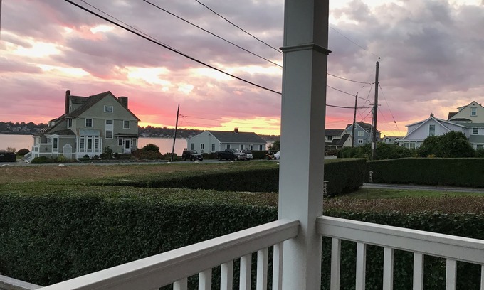 Easton's Point House | Easton's Point Modern & Bright Home- Now Available 2025 - June thru Labor Day