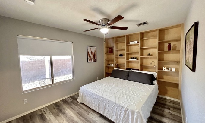 Harrison East South House | Eastside Tucson Gem!