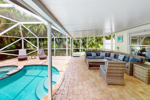 Lakewood Park House | Eastwood Hideaway