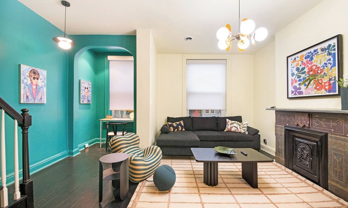 McGinley Square Apartment | Easy Commute to NYC Budget Stay + Pet Friendly