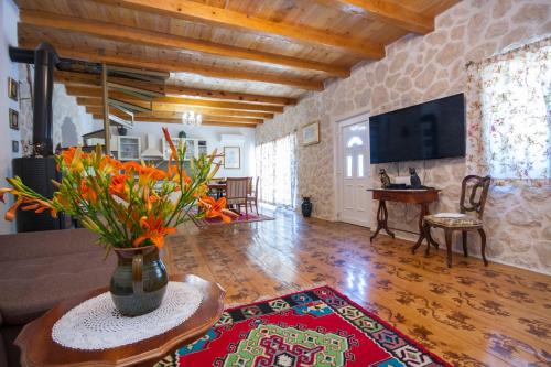 Skradin House | EASY HOLIDAY