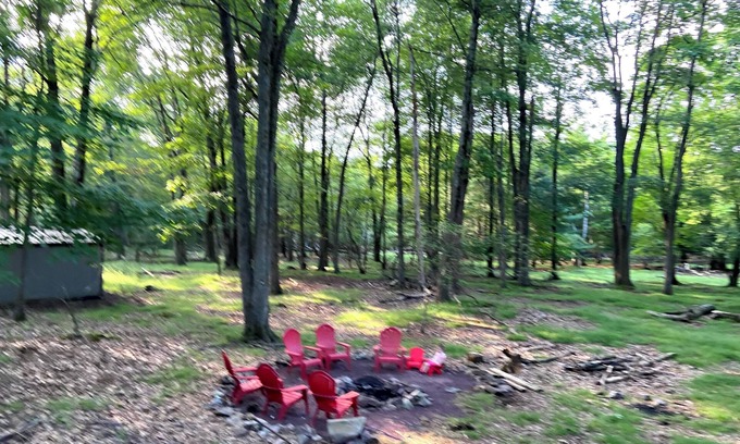 Lake Harmony Estates Cabin | Eat, Sleep, Ski. Repeat.