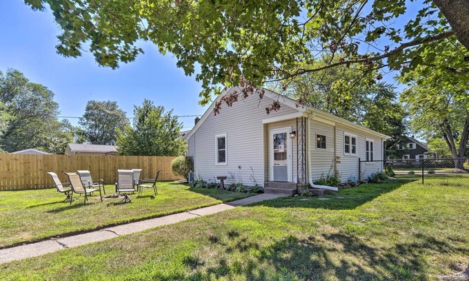 Eau Claire House | Eau Claire Home w/ Fire Pit < 2 Mi to Dtwn!