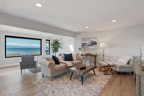 Oak Harbor House | Ebey Landing Ocean View Retreat on Whidbey Island