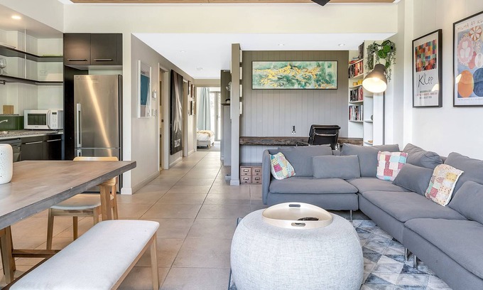 Chippendale Apartment | Eclectic, Perfectly Positioned Apartment