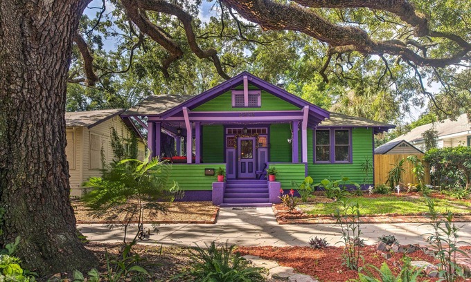 Five Points House | Eclectic Pet-Friendly Jacksonville Home - 2 Mi DT!