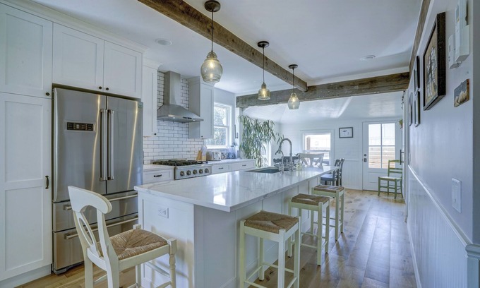 Franklin to the Fort House | EcoHome: with two units inside Brooklinen sheets Thor appliances and fenced yard