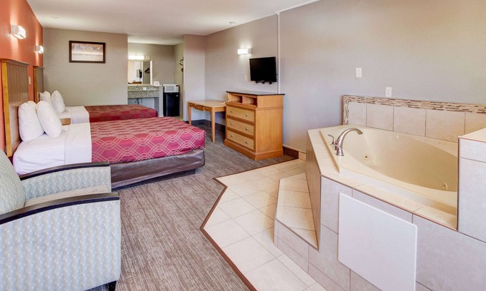 Norfolk - Virginia Beach Hotel | Econo Lodge Airport