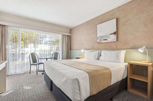 Glenelg Cabin | Econo Lodge Dockside Glenelg