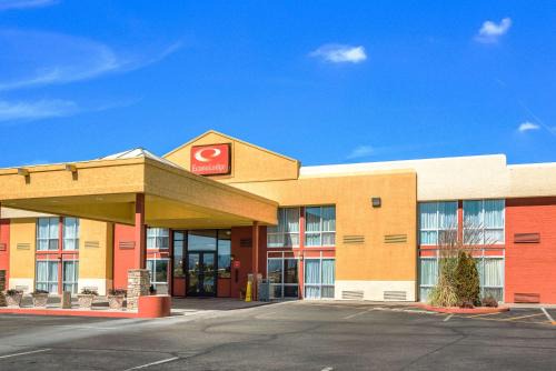 Grand Junction Cabin | Econo Lodge Grand Junction North