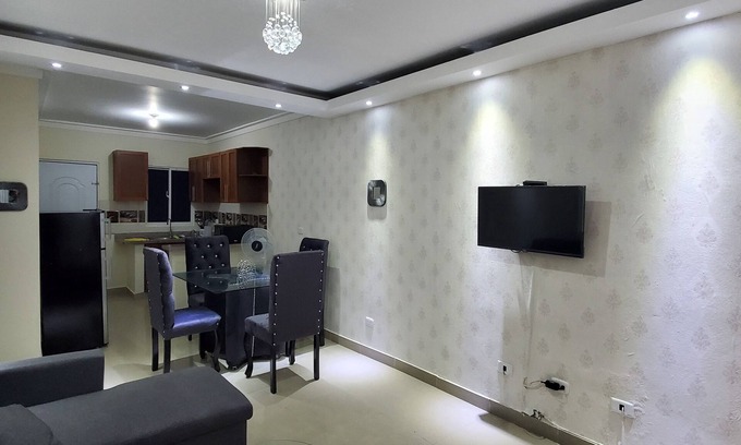 Tropical del Este Apartment | Economic apartment 10 minutes from the airport I4a