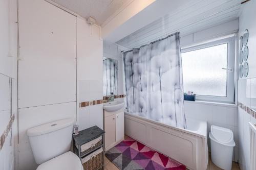 Tower Hamlets Apartment | Eddie's place