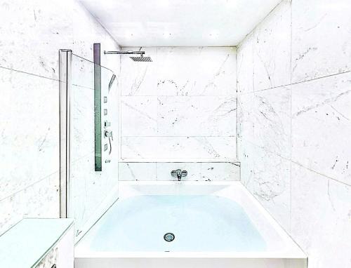 Hammersmith Broadway Apartment | Eden Luxury Apartments