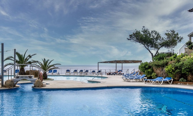 Sant Feliu de Guixols Hotel | Eden Roc Mediterranean Hotel & Spa