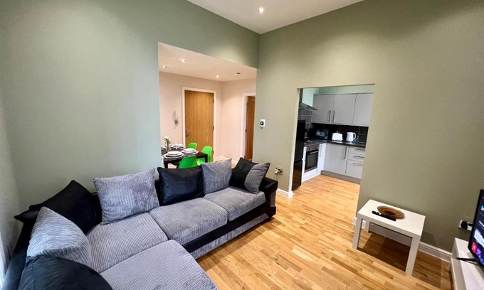 Huddersfield Apartment | Edgerton Suites