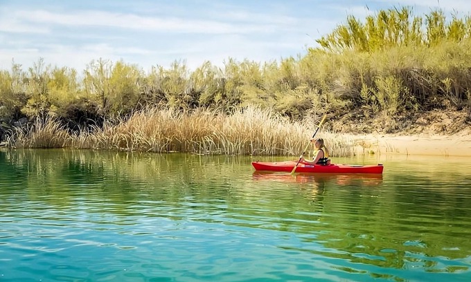 Laughlin Hotel | Edgewater Casino Resort, 3 x Sedona Pool View Queen Room, Free Parking