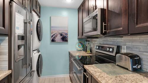 Panama City Beach House | Edgewater Golf Villa 707