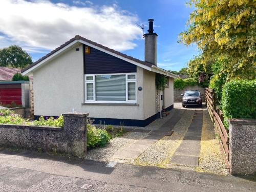 South Galson House | 'Edgewood' - spacious detached bungalow