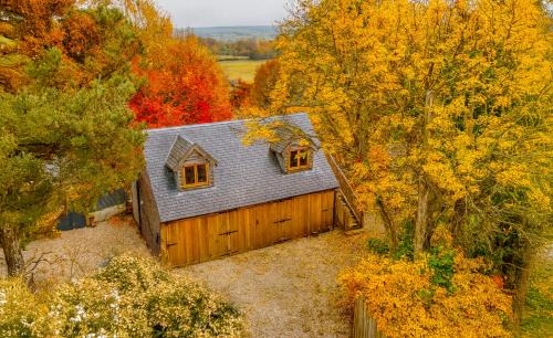 Blackburn House | Edinburgh's Autumn Chalet