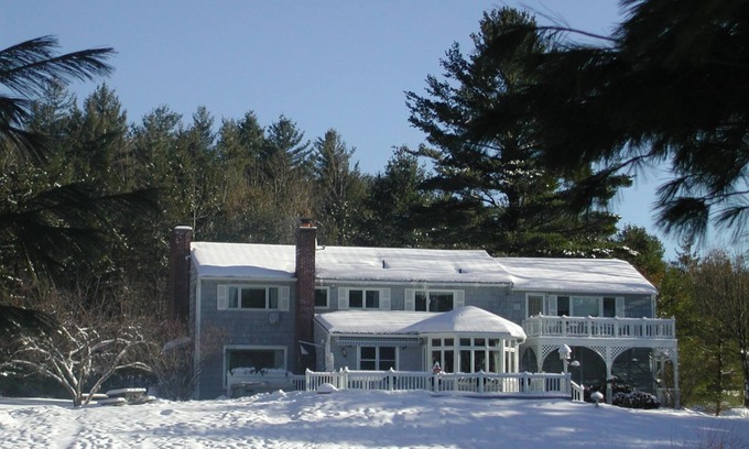 Stowe Area House | Edson Hill- 5 acres, Dogs/Views/Pond/Sledding/Pingpong and Air hockey .