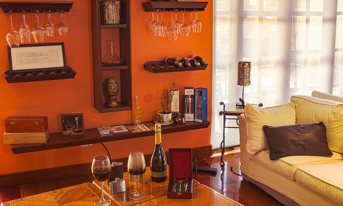 Santa Ana House | eGreen Hotel 111