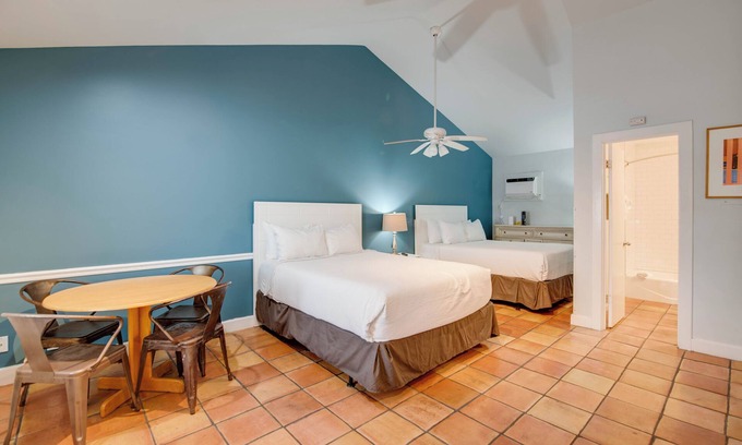 Uptown - Upper Duval Cottage | Egret Suite | Bright Retreat, Hot Tubs, Steps from Duval!