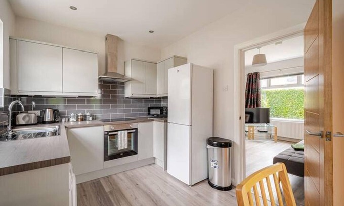Belfast House | Ekaya Cozy Belfast With 2 Bedrooms