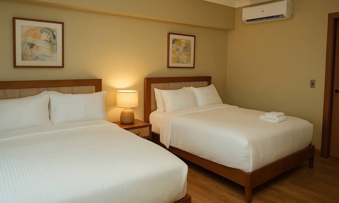 Jarabacoa Apartment | Eke Hotel. Studio 303. [ Eterna Primavera]