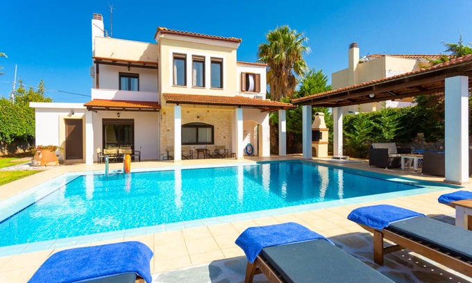 Kefalas Villa | Ekklisies Dio: Large Private Pool, A/C, WiFi