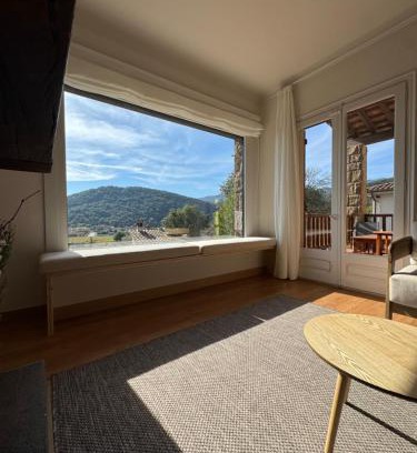 Sant Jaume de Llierca House | el bosc