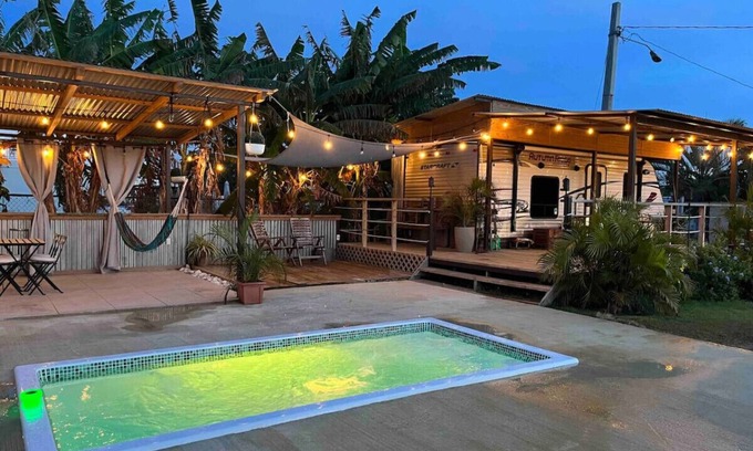 Aguacate House | El Camper - Your Cozy Retreat in Aguadilla