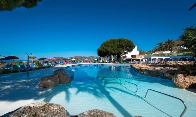 Nerja Apartment | El Capistrano Complejo de Apartamentos Turísticos