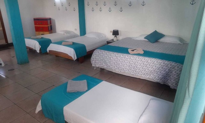 Bahia de la Academia Hotel | El Descanso del Petrel