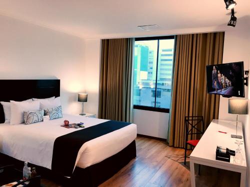 Santiago de Surco Hotel | El Polo Hotel & Suites