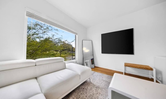 El Portal Apartment | El Portal Miami 2-Bedroom Apt