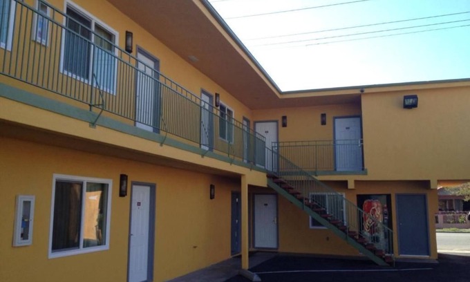 Los Angeles Hotel | El Rancho Motel