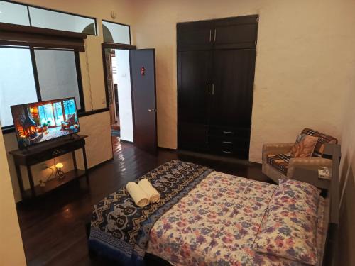 Cuenca Bed & Breakfast | El Renacimiento - Suite Colibrí