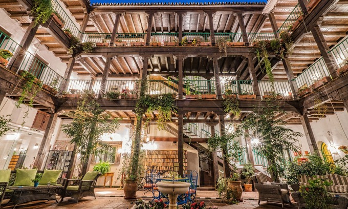 Santa Cruz Hotel | El Rey Moro Hotel Boutique