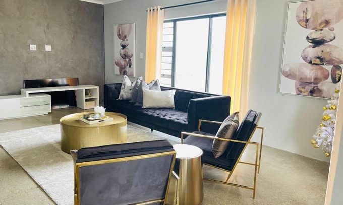 Bushman's River Mouth Apartment | El Summer Ridge