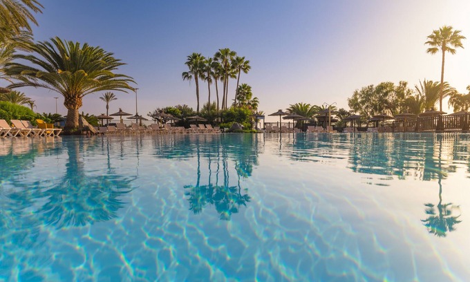 Caleta de Fuste Hotel | Elba Sara Beach & Golf Resort