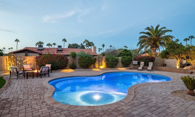 Thunderbird Desert Estates House | Elegance and Class - Central Scottsdale home with heated* pool and fire-pit