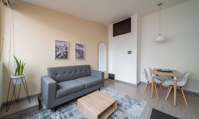 Financial District Apartment | Elegance in the Heart of Chapinero