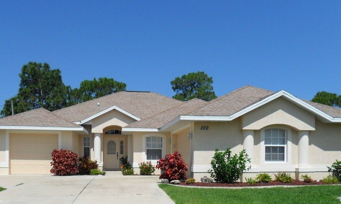 Rotonda Lakes House | Elegant And Beautifully Appointed