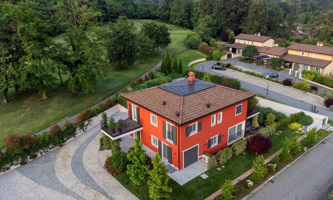 Bogogno Villa | Elegant and Spacious Villa with Pool and Garden in the Bogogno Golf Club