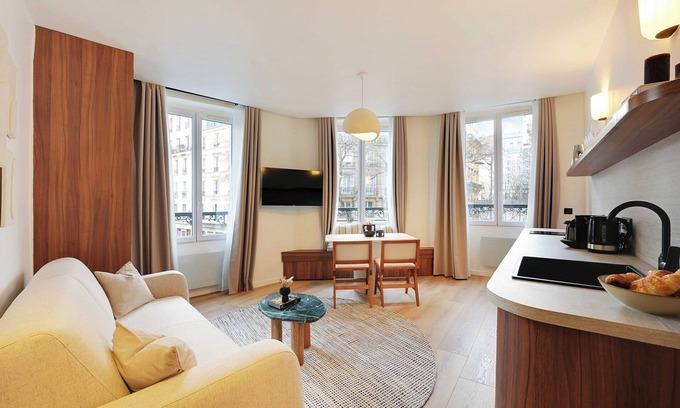 18th Arrondissement Apartment | Elegant Apartment - 1br/4p - Sacre-coeur
